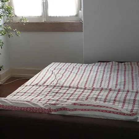 Charming Portuguese Artdeco, 8 Minutes Walk To Alfama Apartment Lissabon